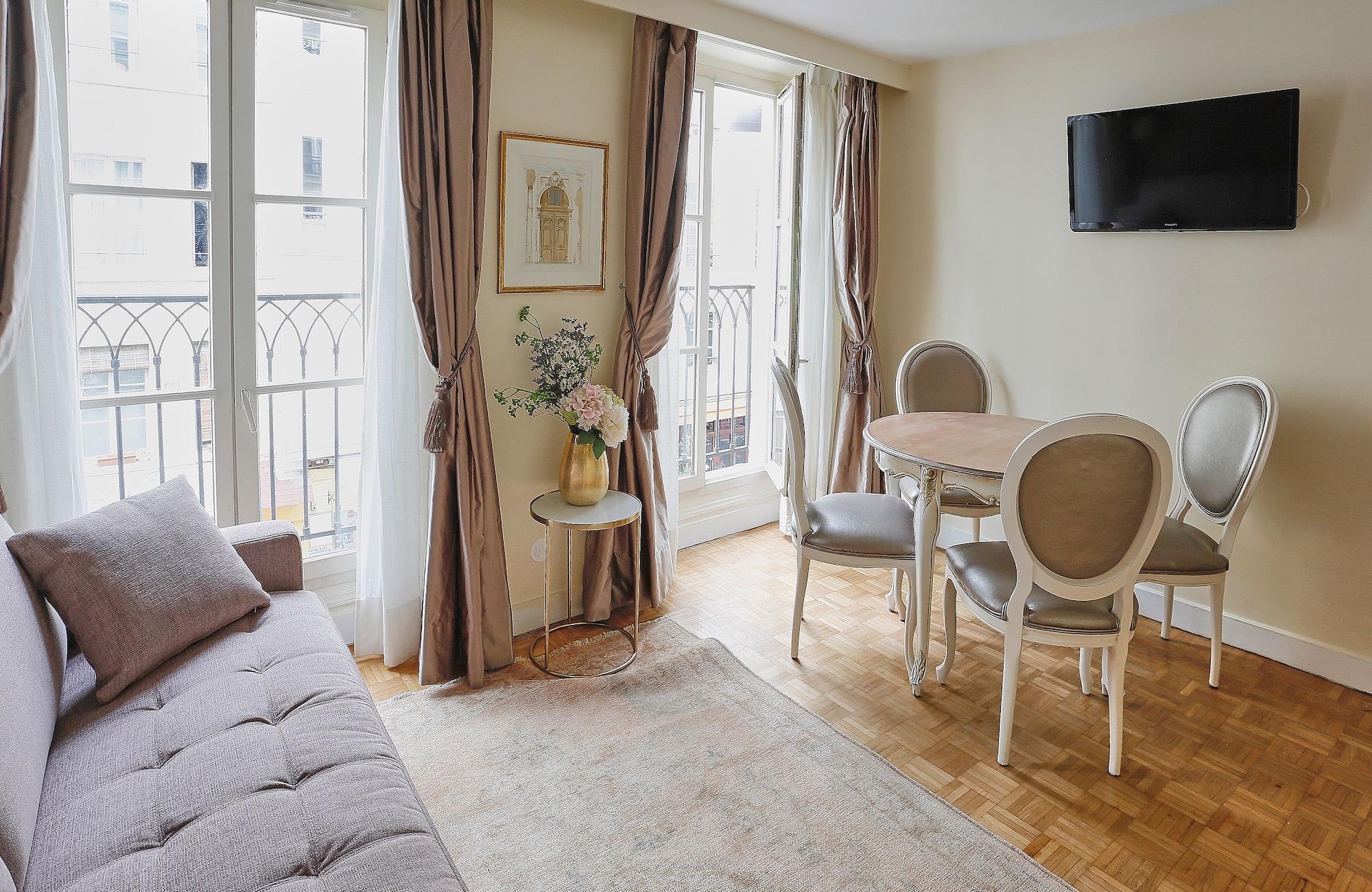 Apartments Du Louvre - St-Honore Paris Bagian luar foto