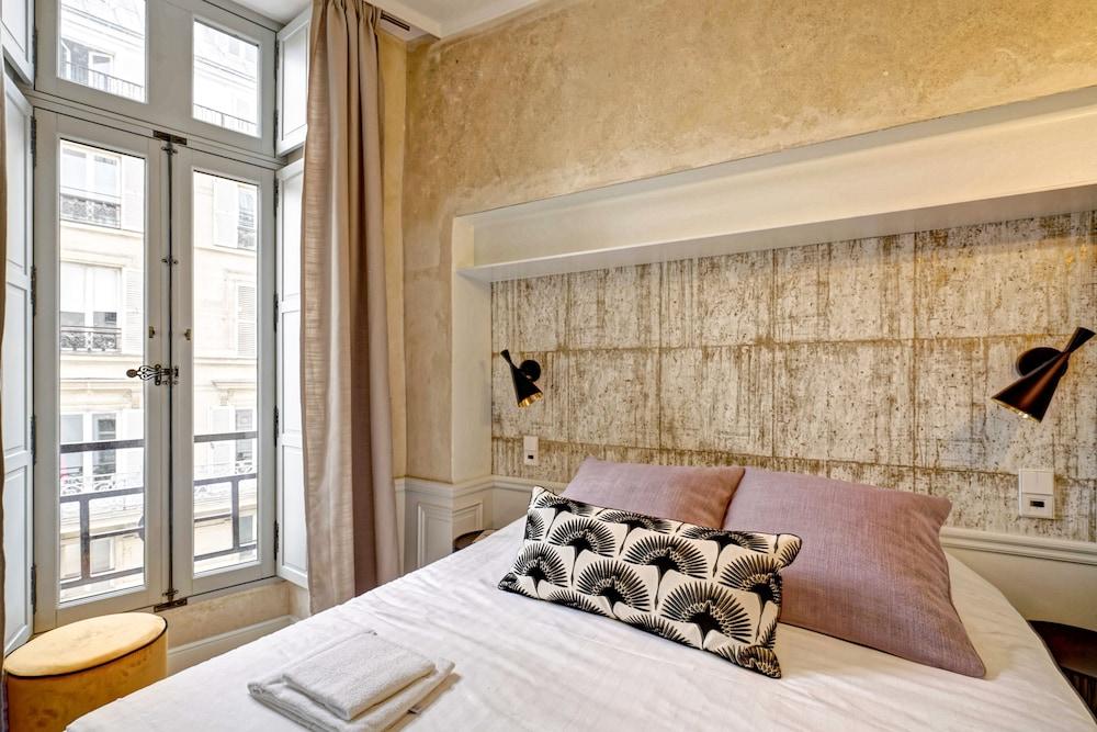 Apartments Du Louvre - St-Honore Paris Bagian luar foto